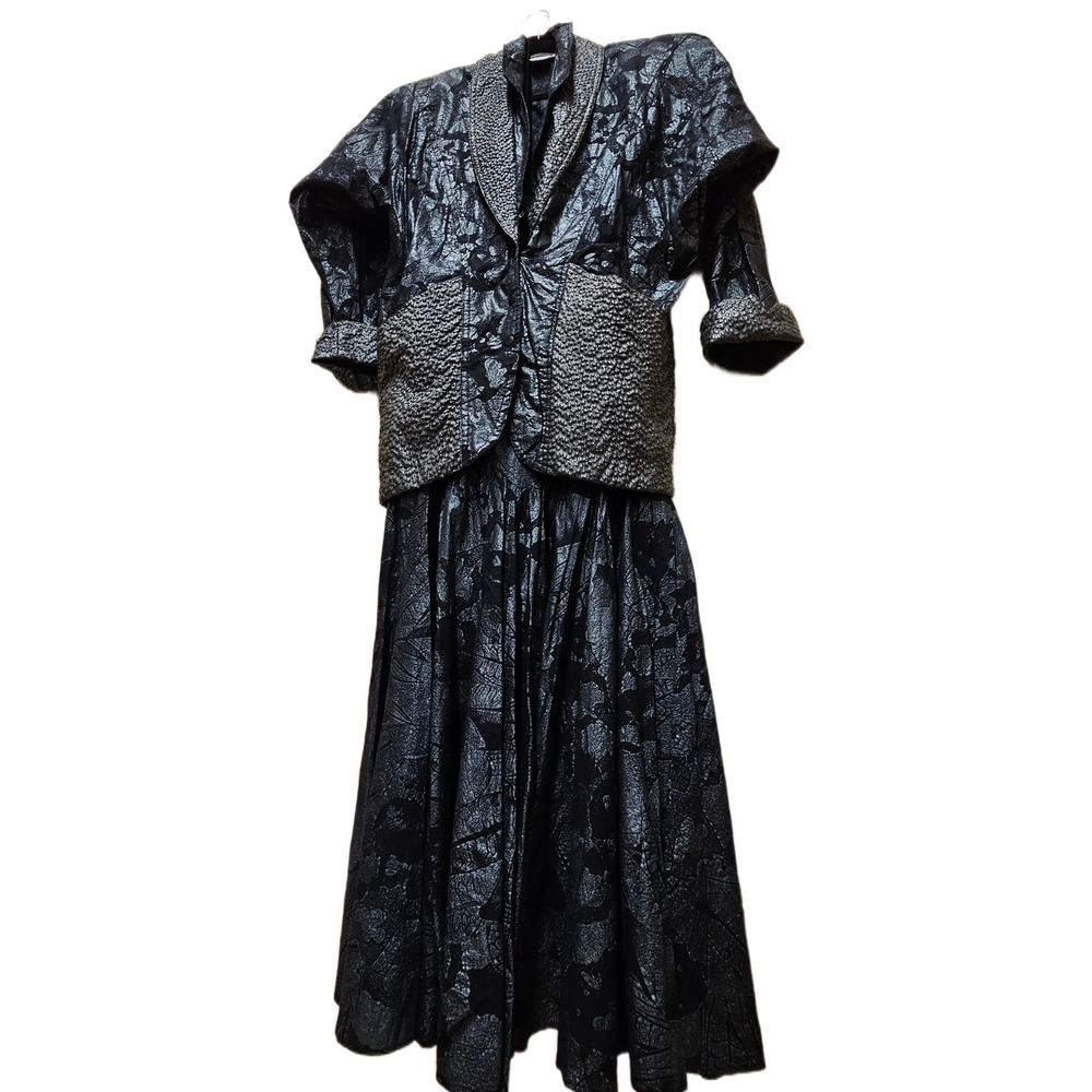 Black/Gray Casedei‎ Collection Vintage 80s-90s Textured Jacket & Skirt Size 10